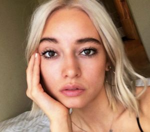 Larissa Schot Wiki [Ryan Seacrest's Girlfriend], Age, Height, Net Worth