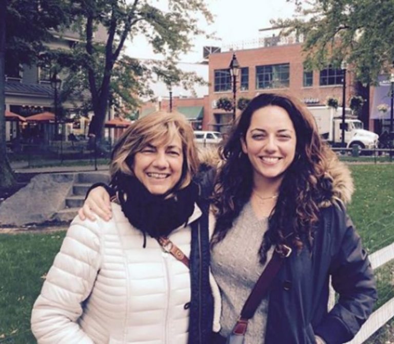 Sona Movsesian Wiki, Bio, Age, Height, Husband, Net Worth, Family