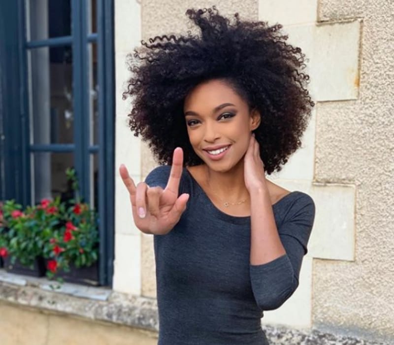 Ophély Mézino