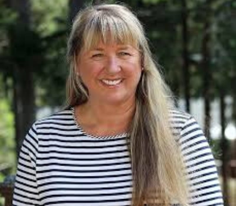 Tami Oldham Ashcraft Wiki, Age, Bio, Husband, Daughter, Net Worth, Family
