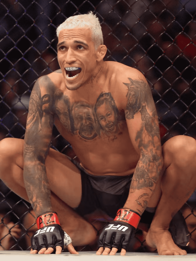 Charles Oliveira vs Conor McGregor in January?