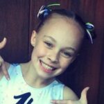 Alex Mills Wiki, Net Worth, Age, Biography, Boyfriend