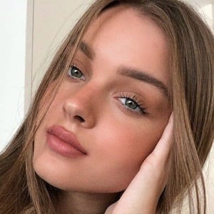 Anna Zak