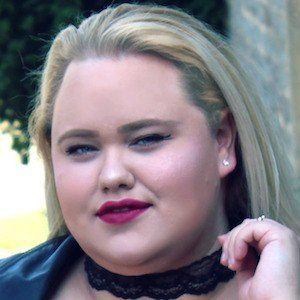 Chloe Elliott Chloe Elliott