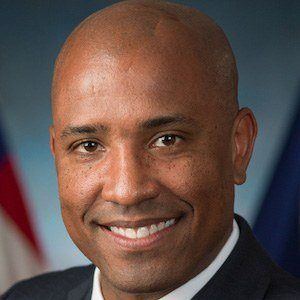 Victor Glover Victor Glover